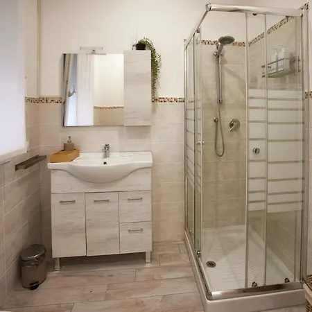 Likehome Voltacasotto Monolocale Exclusive 2pxs *